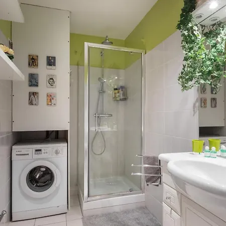 8 Condamine - Stylish In Old Town - 2 Pieces - 300m De La