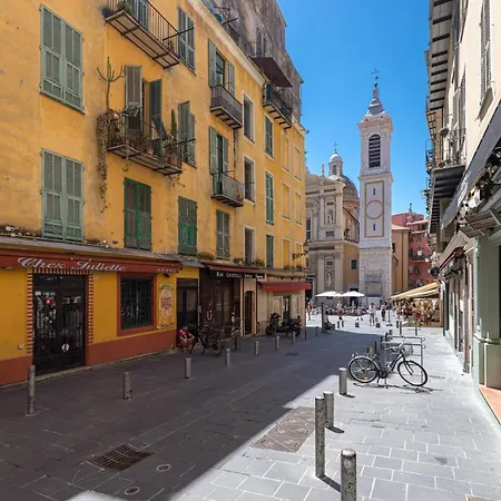 דירה 8 Condamine - Stylish In Old Town - 2 Pieces - 300m De La *