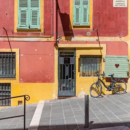 8 Condamine - Stylish In Old Town - 2 Pieces - 300m De La דירה